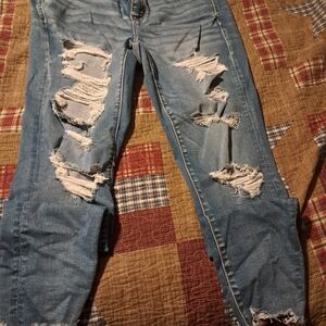 American Eagle Outfitters Ripped Blue Cropped Jeans